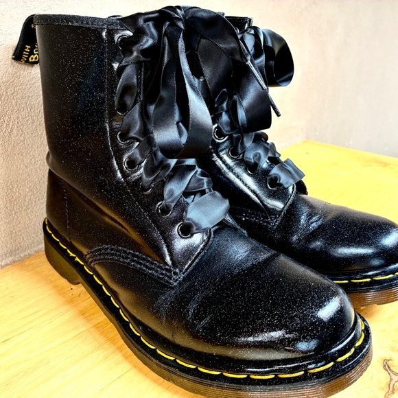 Custom Glossy Glitter Doc Martens 8 Women - Picture 4 of 8
